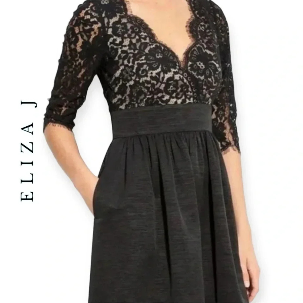 1885. ELIZA J V NECK COCKTAIL DRESS BLACK/NUDE IN‎ COLOR LACE MINI LENGTH SIZE 2